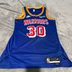 Stephen Curry Warriors 21-22 Classic Edition Jersey
Used